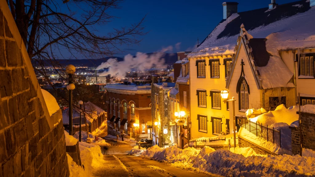 کانادا در شب