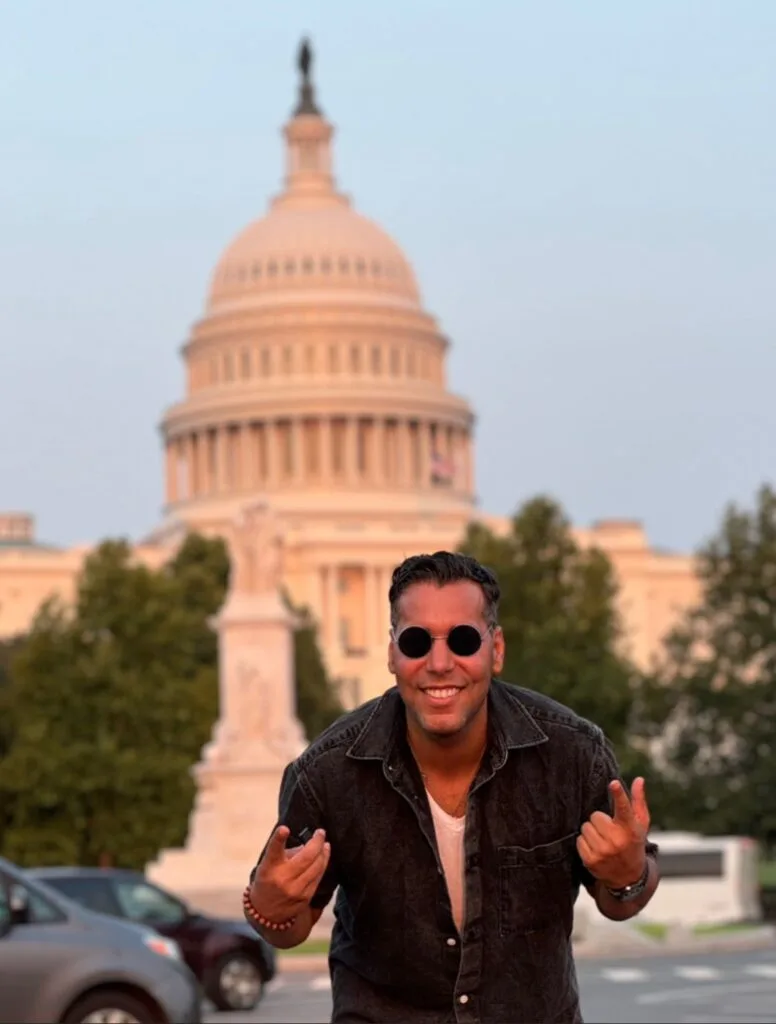 بنیامین رضایی، اولین مسافر ایرانی که طی ۵ ماه به تمام نقاط آمریکا سفر کرده است